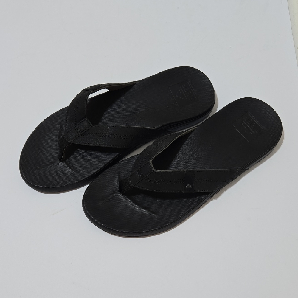 Reef Phantom Men's Black Flip-Flop Sandals